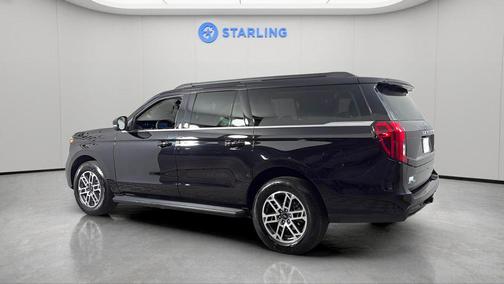 Black Metallic 2025 Ford Expedition Max Active 4x2