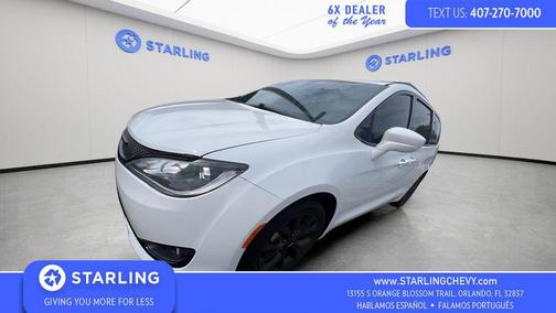 Bright White Clearcoat 2019 Chrysler Pacifica Touring Plus