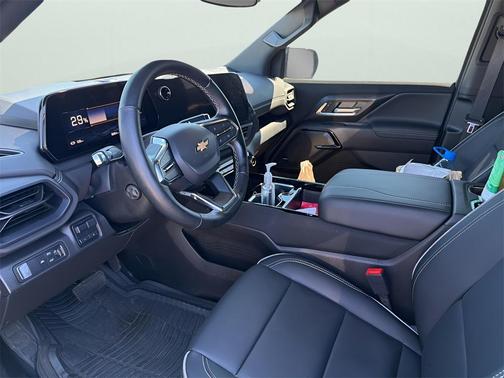2025 Chevrolet Silverado EV LT