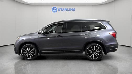 2022 Honda Pilot Touring 8-Passenger