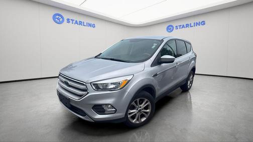 Ingot Silver Metallic 2019 Ford Escape SE