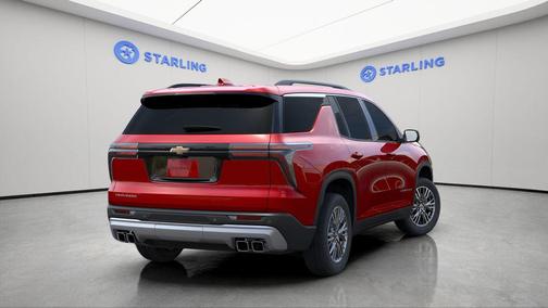 Radiant Red Tintcoat 2026 Chevrolet Traverse LT