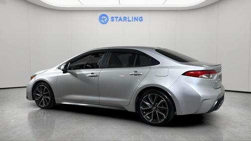 Classic Silver Metallic 2020 Toyota Corolla SE