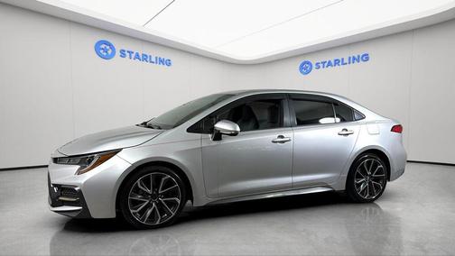 Classic Silver Metallic 2020 Toyota Corolla SE