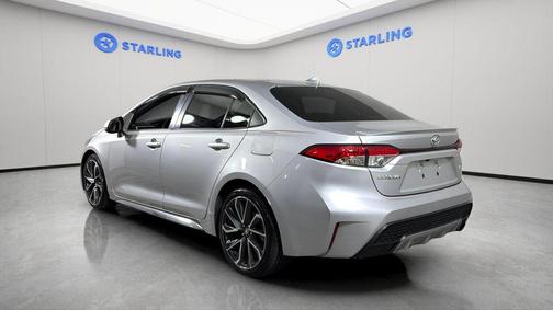 Classic Silver Metallic 2020 Toyota Corolla SE