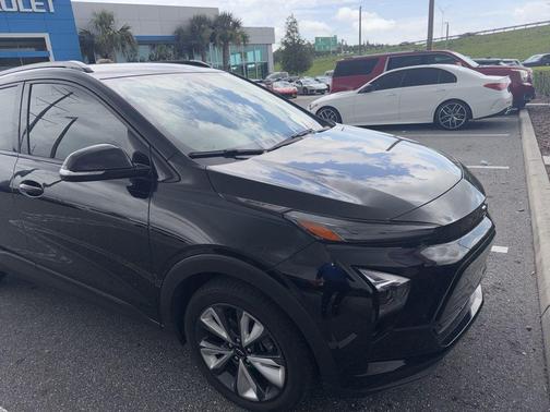Mosaic Black Metallic 2023 Chevrolet Bolt EUV FWD LT