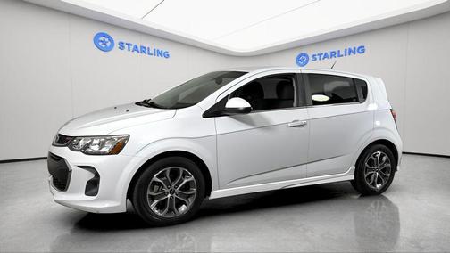 Summit White 2018 Chevrolet Sonic LT