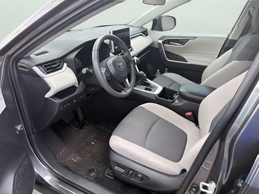 Magnetic Gray Metallic 2024 Toyota RAV4 XLE