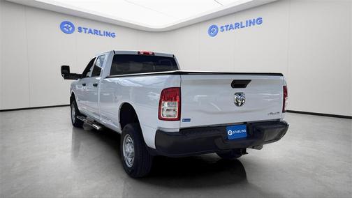 2022 RAM 2500 Tradesman Crew Cab 4x4 8' Box
