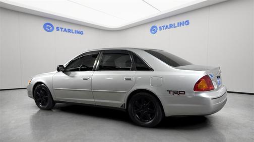 2000 Toyota Avalon XLS