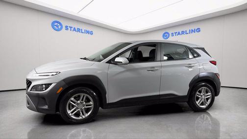 Cyber Silver 2022 Hyundai KONA SE