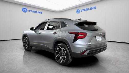 Sterling Gray Metallic 2026 Chevrolet Trax FWD 2RS