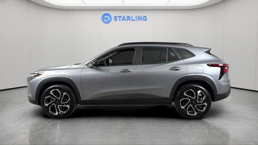 Sterling Gray Metallic 2026 Chevrolet Trax FWD 2RS