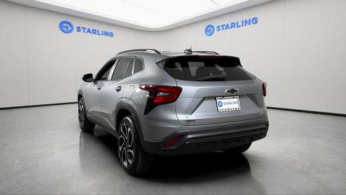 Sterling Gray Metallic 2026 Chevrolet Trax FWD 2RS