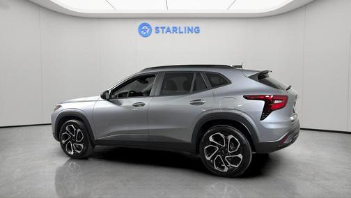 Sterling Gray Metallic 2026 Chevrolet Trax FWD 2RS