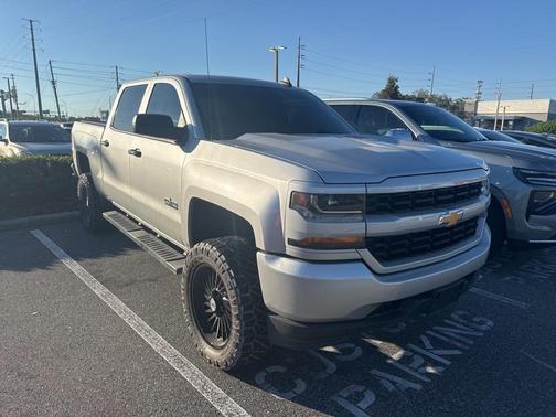 2018 Chevrolet Silverado 1500 Custom