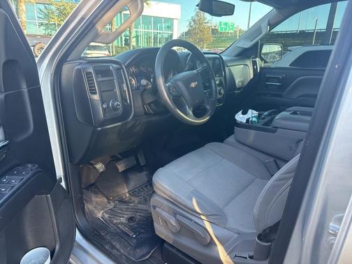 2018 Chevrolet Silverado 1500 Custom