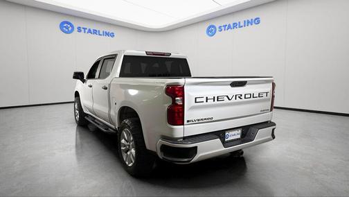 Summit White 2022 Chevrolet Silverado 1500 Custom