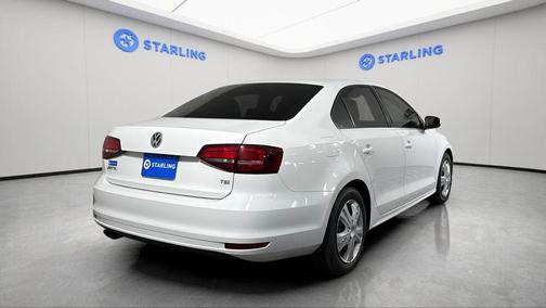 Pure White 2017 Volkswagen Jetta 1.4T S