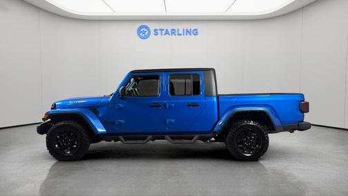 Hydro Blue Pearlcoat 2023 Jeep Gladiator Willys 4x4