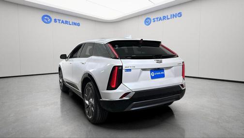 2025 Cadillac OPTIQ Luxury 2 AWD