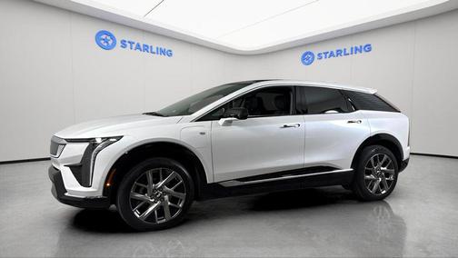 2025 Cadillac OPTIQ Luxury 2 AWD