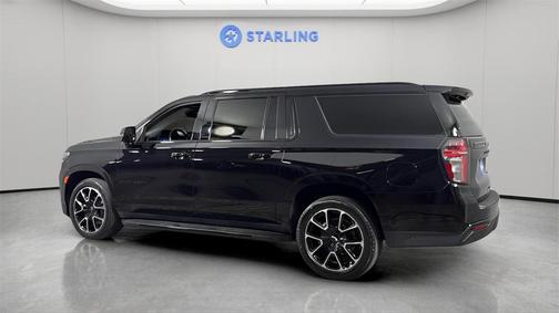 2023 Chevrolet Suburban RST