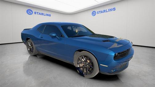 2022 Dodge Challenger SXT