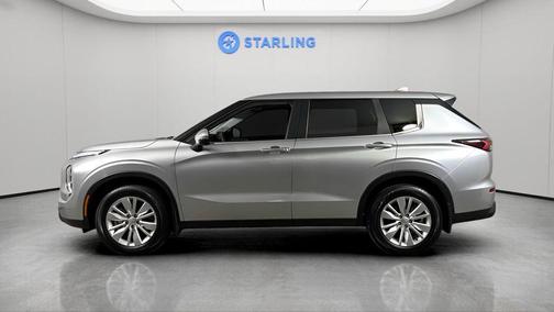 Alloy Silver Metallic 2025 Mitsubishi Outlander ES