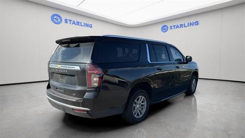 2024 Chevrolet Suburban LT