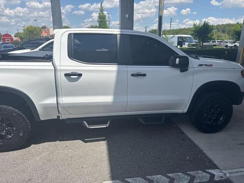 Summit White 2024 Chevrolet Silverado 1500 ZR2