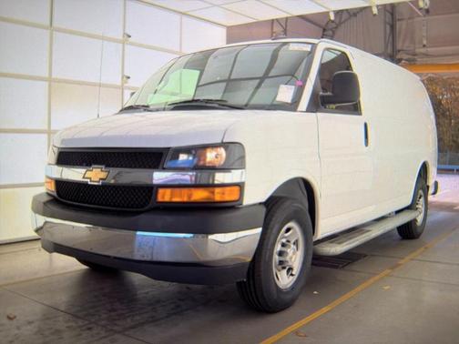 2024 Chevrolet Express 2500 RWD 2500 Regular Wheelbase WT