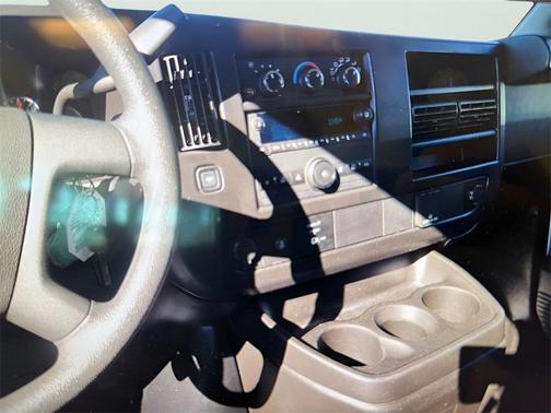 2024 Chevrolet Express 2500 RWD 2500 Regular Wheelbase WT