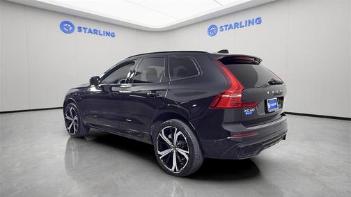 2025 Volvo XC60 Plug-In Hybrid T8 Ultra
