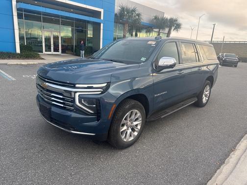 2025 Chevrolet Suburban Premier