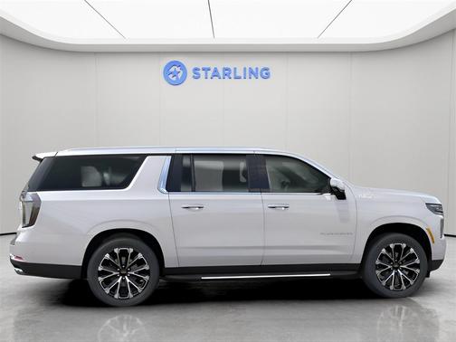 2025 Chevrolet Suburban 4WD High Country