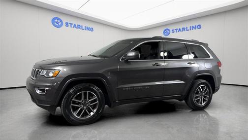 2020 Jeep Grand Cherokee Laredo