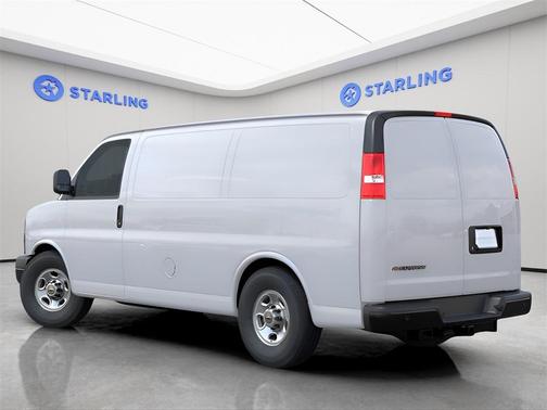 2025 Chevrolet Express 2500 RWD 2500 Regular Wheelbase WT