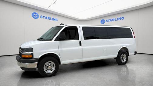 Summit White 2025 Chevrolet Express 3500 RWD 3500 Extended Wheelbase LT