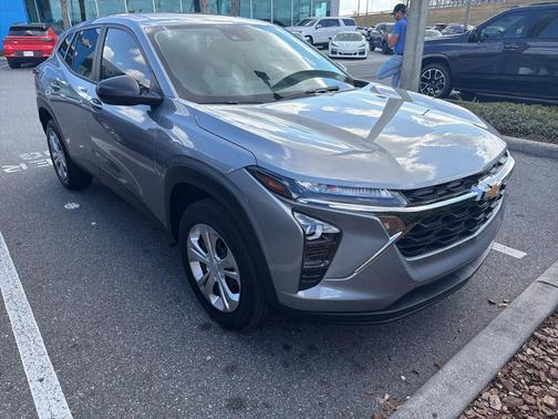 2024 Chevrolet Trax LS