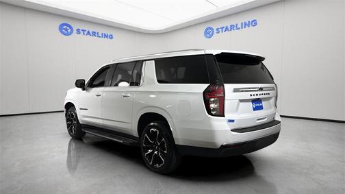 2023 Chevrolet Suburban LT