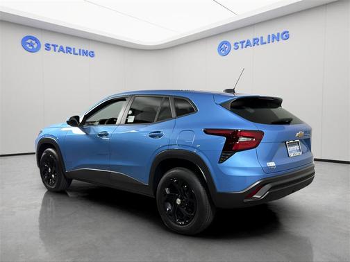 2025 Chevrolet Trax LS