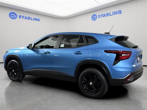 2025 Chevrolet Trax LS