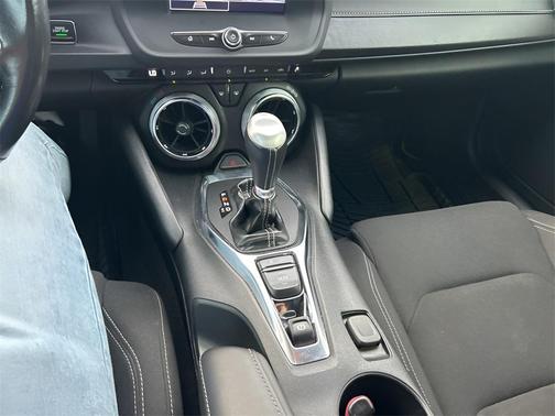 2022 Chevrolet Camaro 1LT