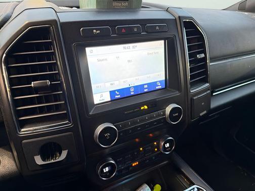 Magnetic Metallic 2021 Ford Expedition Max Limited