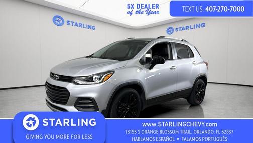 Silver Ice Metallic 2022 Chevrolet Trax LT