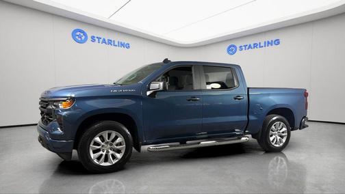 Lakeshore Blue Metallic 2024 Chevrolet Silverado 1500 Custom