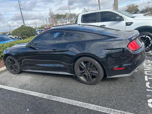 2016 Ford Mustang EcoBoost Premium