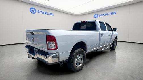 Bright White Clearcoat 2019 RAM 2500 Tradesman Crew Cab 4x4 8' Box