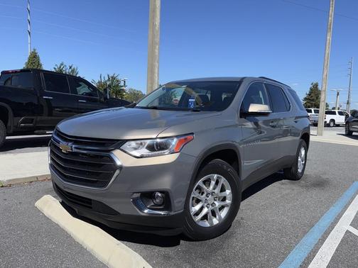 2019 Chevrolet Traverse LT Cloth